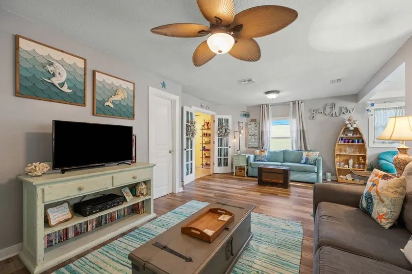 Mermaid Cottage - Image 1