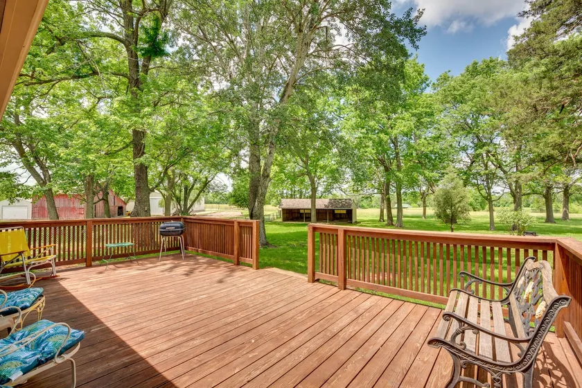 Peaceful Garden City Getaway w/ Grill & Fire Pit - Image 1