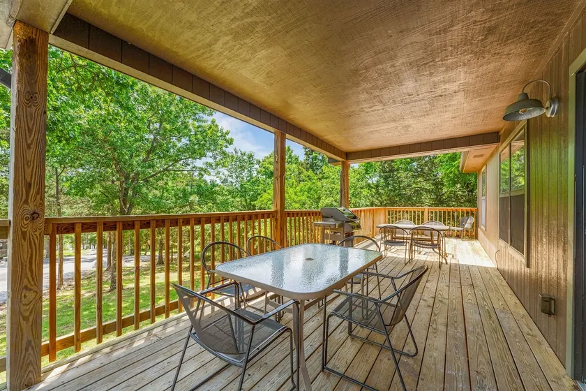 3 BR 2 BA Cabin w/ Pool + Swim & Boat dock - Image 1