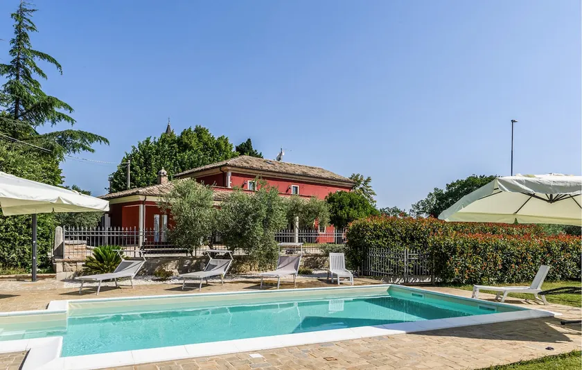 Gorgeous home in the Avenale district, Cingoli - Image 1