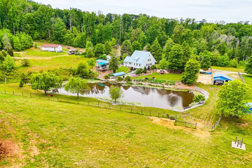 Ronda Home w/ Hot Tub + Fire Pit, Near Wineries! - Image 1