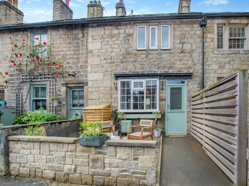 Duckling Cottage - Image 1