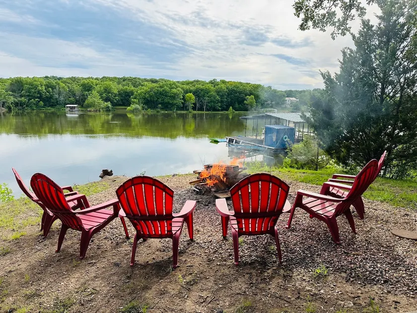 Kentucky Lodge | Blue Branch | Lake of the Ozarks - Image 1