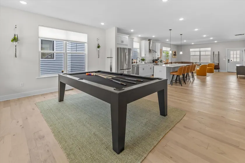 Lux House Furnished for Comfort - Image 1