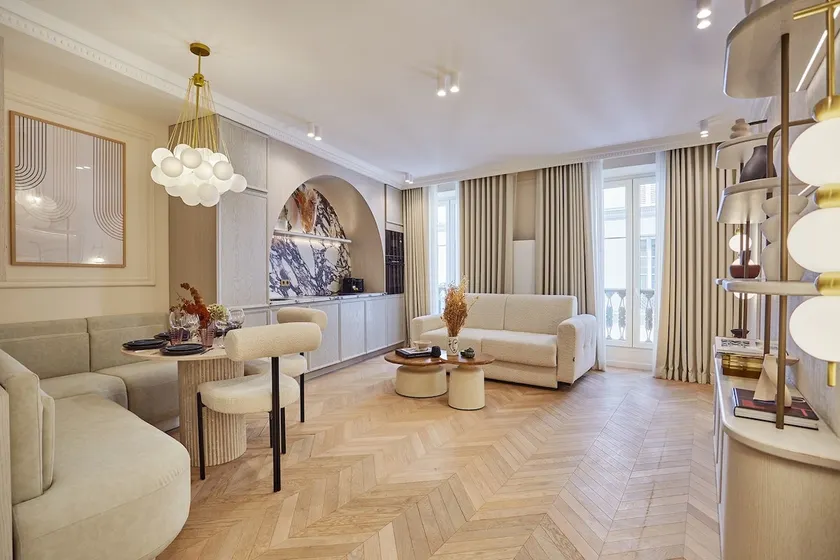 Residence in the Marais with Air-conditioned by Studioprestige - Image 1