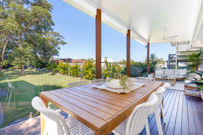 3 Pillars - Pet Friendly - 4 Mins Walk to Beach - Image 1