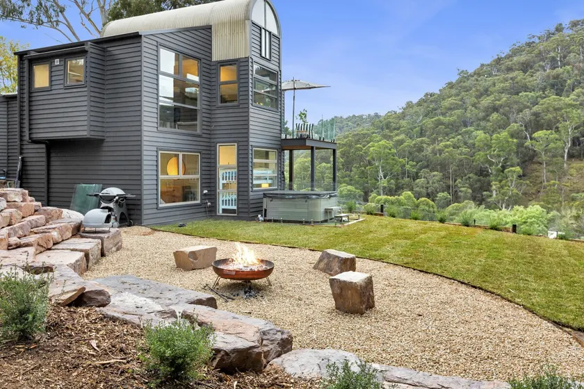 Dome-Cozy Getaway near Mt Buller - Image 1