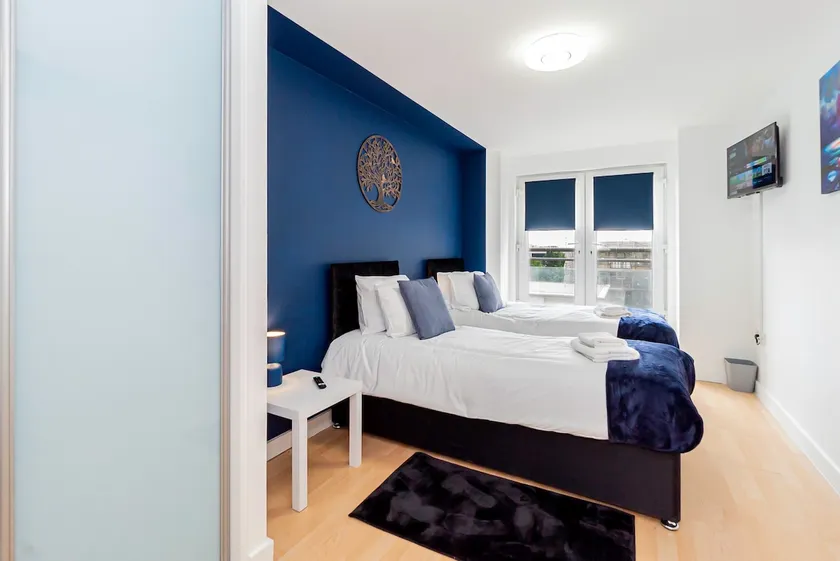 Contractors 2BR•Sleeps 5•2 Baths•Central Location - Image 1
