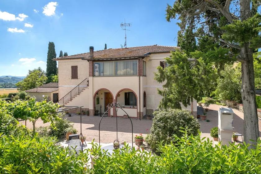 Casa Vacanze Podere San Giusto Volterra - Image 1