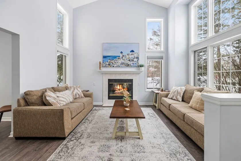 Updated Poolhouse! Walk to Assn Beach, EV Charger. - Image 1