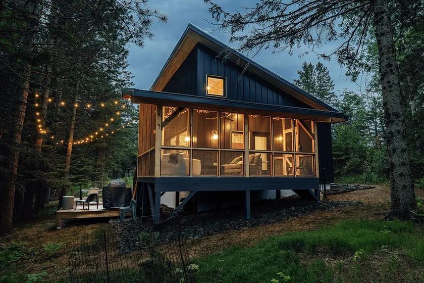 Cabin & Treehouse by Jay Cooke State Park / Duluth - Image 1