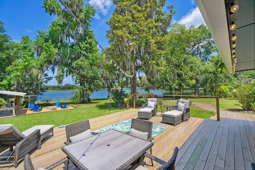 Lakeside Lilypad Wonderland Kayak Grill Firepit - Image 1