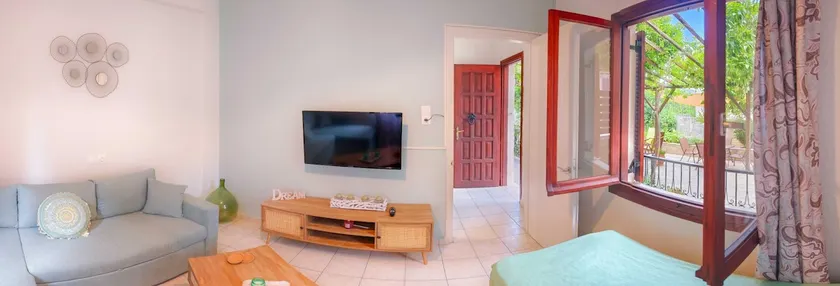 John's House - Chorto Pelion - Image 1