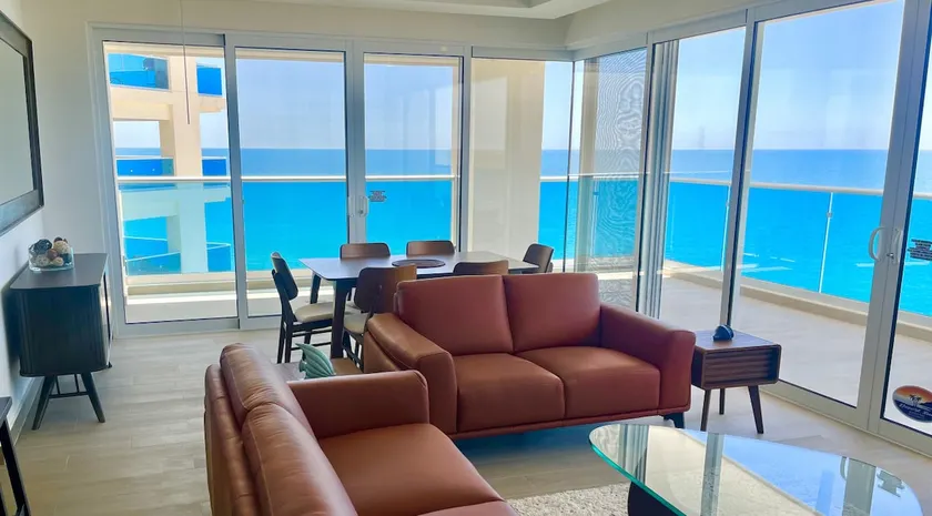 Viento W805 | Deluxe Corner 2BR/2.5BA Condo - Image 1