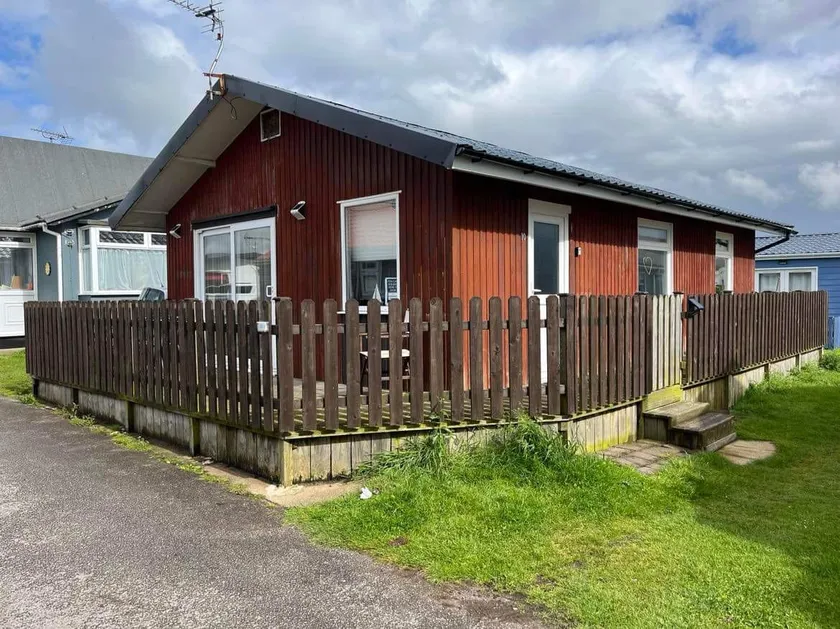 Seaside Escape Chalet in Bridlington south shore - Image 1
