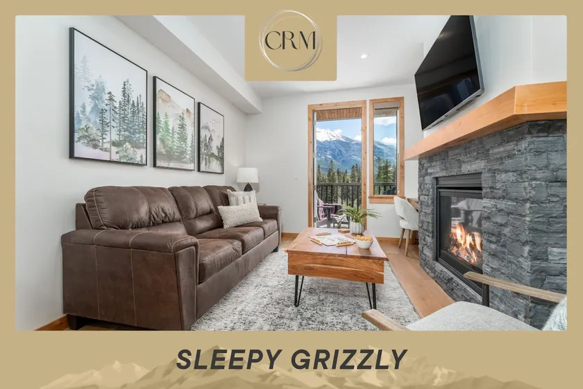 The Sleepy Grizzly | King Bed | Queen Sofa Bed | - Image 1