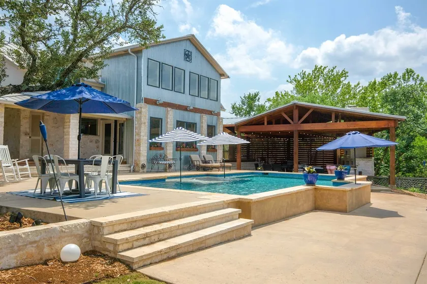 Luxury Family Retreat w/Heated Pool by Lake Travis - Image 1