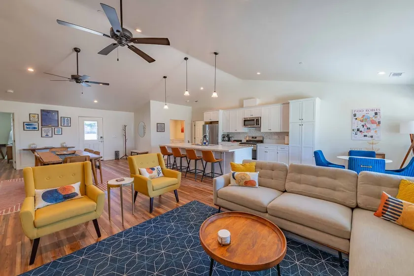 Mid-Century Mod Ranch in Wine Country! - Image 1