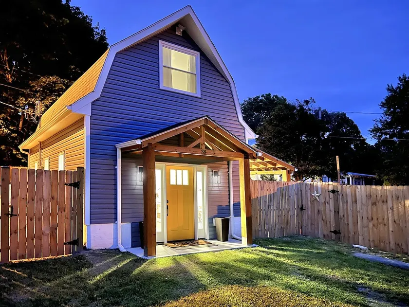 Amazing dog-friendly cottage. Walk 2 Harpers Ferry - Image 1