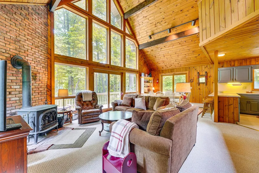 Family-friendly Ludlow Cabin on Lake Pauline! - Image 1