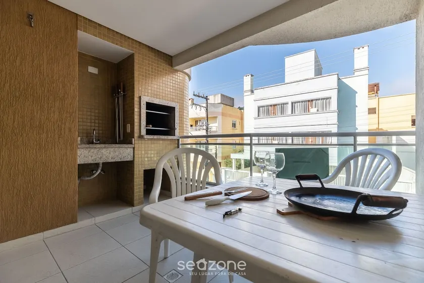 Apartment with barbecue, a few steps from the beach RFO0102 - Image 1