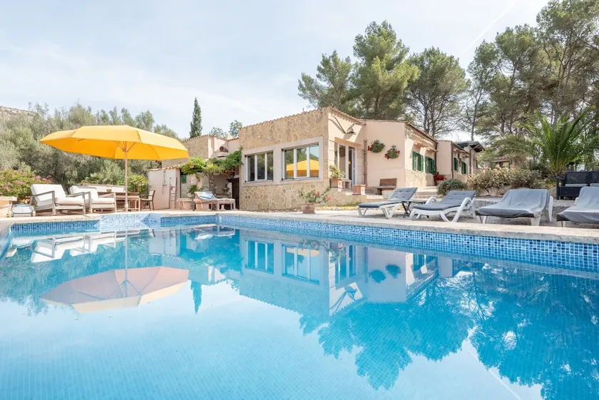 Casa di campagna 'Vista Monte' con vista sulle montagne, piscina privata e Wi-Fi - Image 1