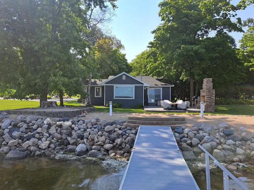 Detroit Lake Shorewood Drive - Image 1