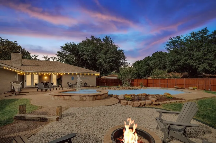 Relaxing Texas Retreat 4BR w Pool & Dream Kitchen - Image 1