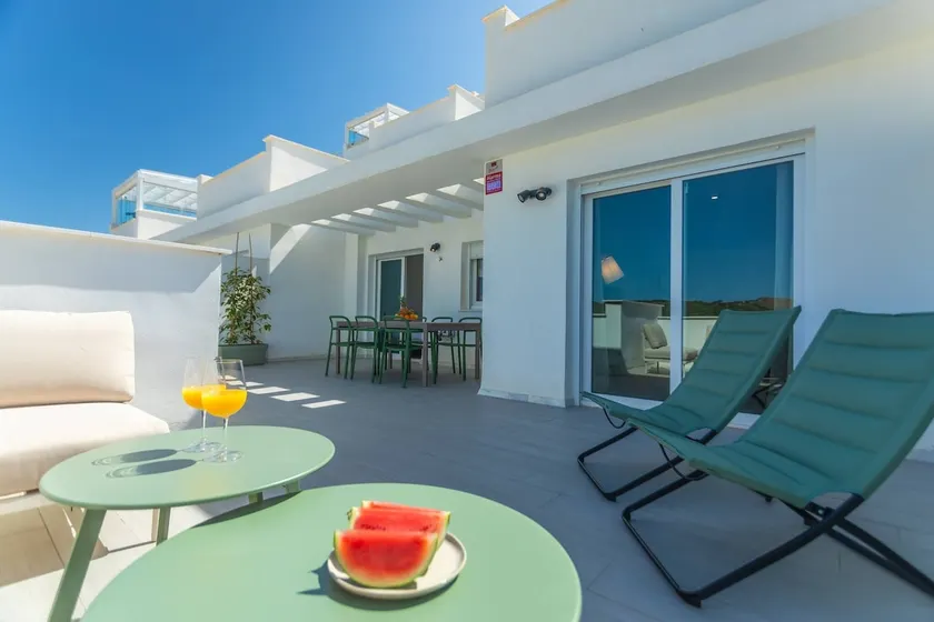 Views Terrace & Pool Fibre WIFI SimplyTarifa - Image 1