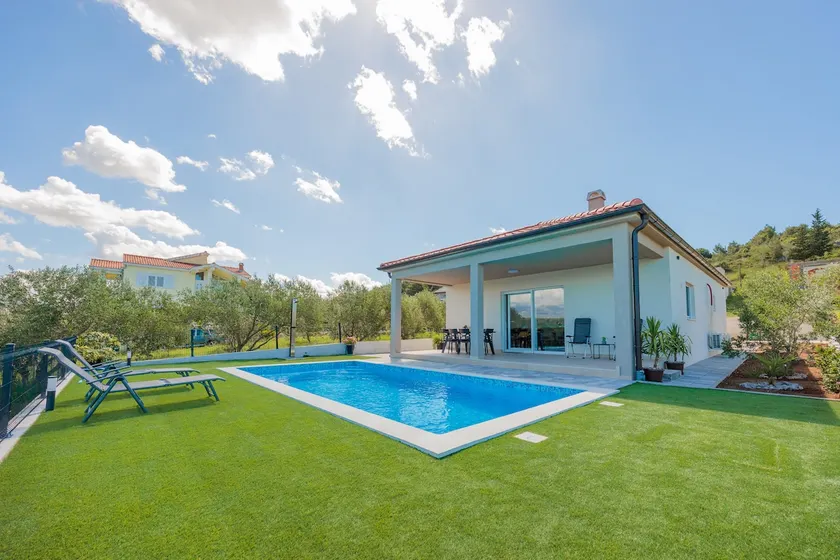 Ferienhaus Bonato mit Pool - Image 1