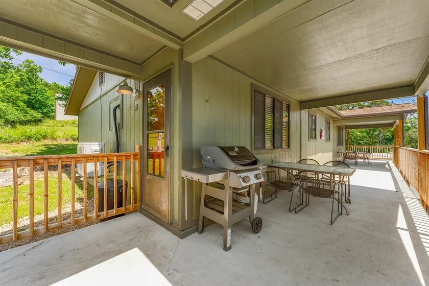 2BR Duplex Cabin w/Community Pool + Boat dock - Image 1