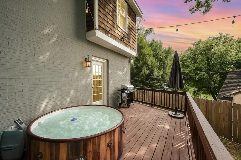 Luxury South End Retreat - Hot Tub - 4 Bedrooms - Image 1