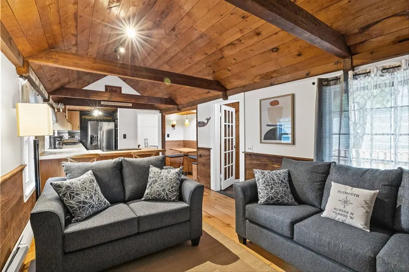 Plymouth Charm: Spacious, Firepit, Walk to Harbor - Image 1