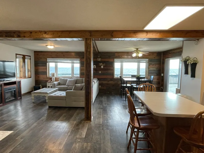 Ackerman Lakeside - 3 Story, 4B, 3B - Hovde Resort - Image 1