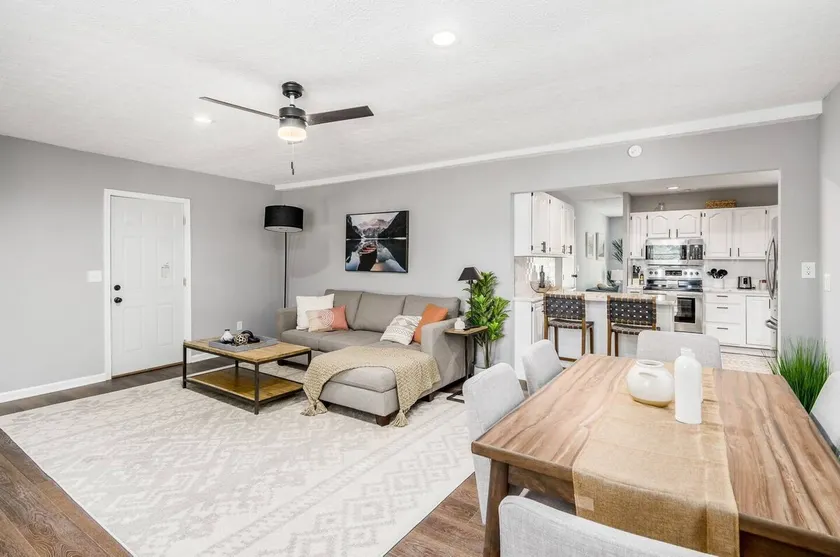 Suburban oasis suitable for families and groups - Image 1