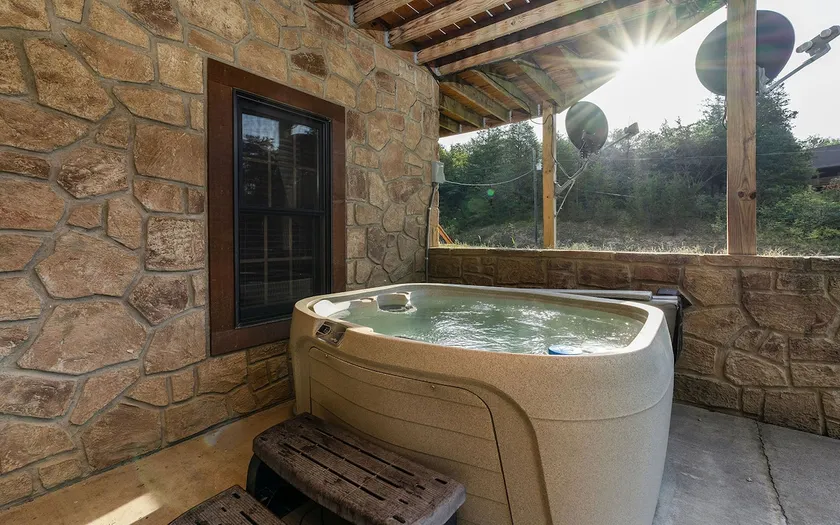 Chalet avec terrasse, jacuzzi et barbecue | Vue montagne - Image 1