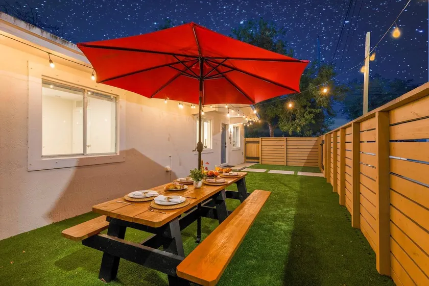 10-min wynwood | private patio | super central - Image 1