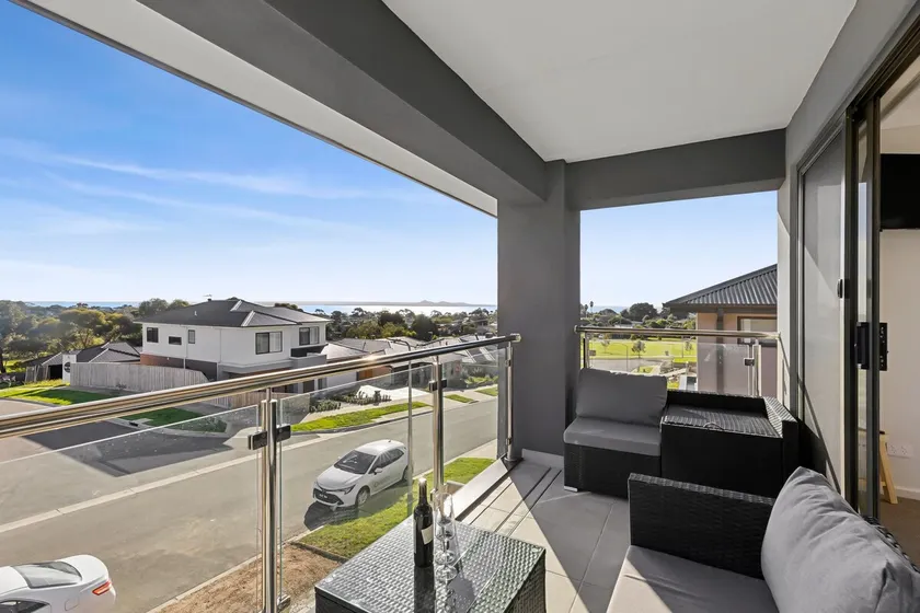 Sea View Seaside Retreat, Pet friendly. - Image 1