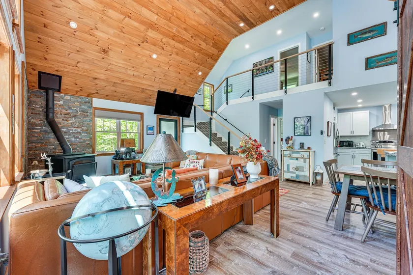 Near Hiking Trails & Ski Resorts: Killington Home! - Image 1