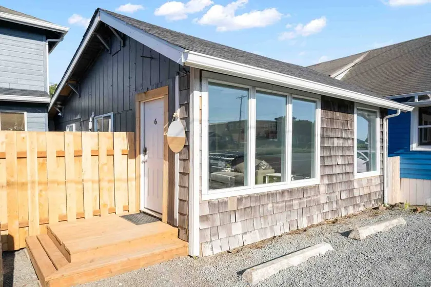 Incredible Central Rockaway Location, *Pet - Image 1