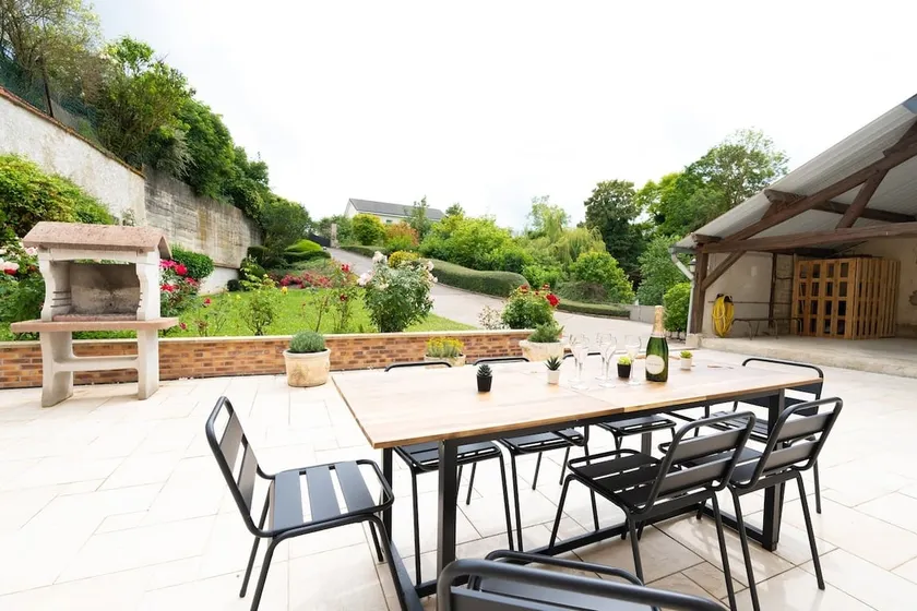 Getaway in Oiry: Villa Madeline - Image 1