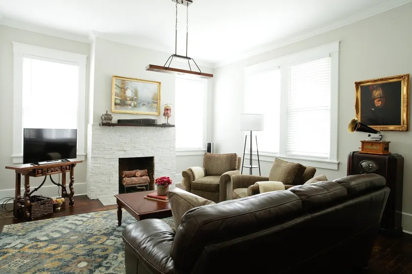 Cozy Pet-Friendly Stay | Fast WiFi Escape - Image 1
