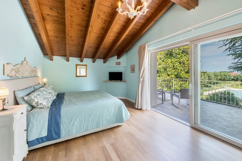 Casa vacanze 'Abaye 3 Chianti Charm' con vista lago, Wi-Fi e aria condizionata - Image 1