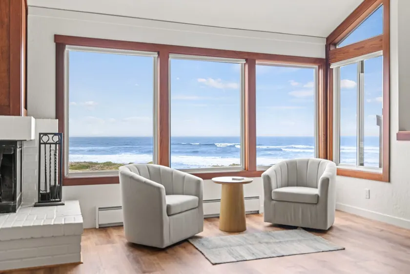 Dunes Sea Haven: Ocean Front 3br 3ba - Image 1
