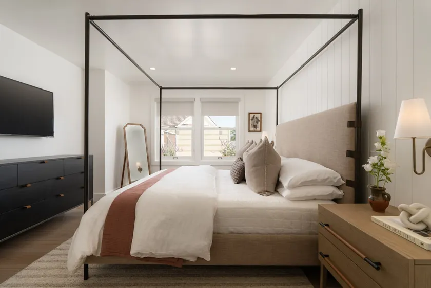Designer 2BR in Downtown Santa Ynez | King Suite - Image 1