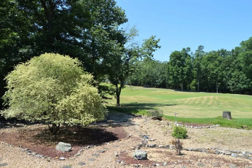 Cozy Escape with Golf Course Views - Image 1