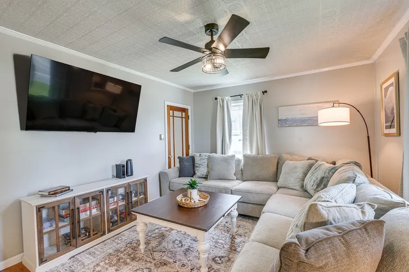 Presque Isle Home w/ Screened Porch Near River! - Image 1