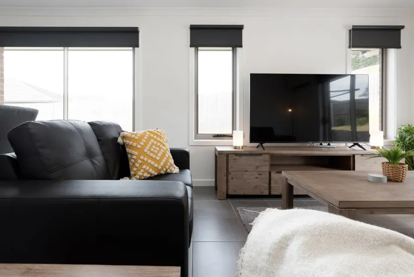 The Cosy Spot - with Parking - Image 1