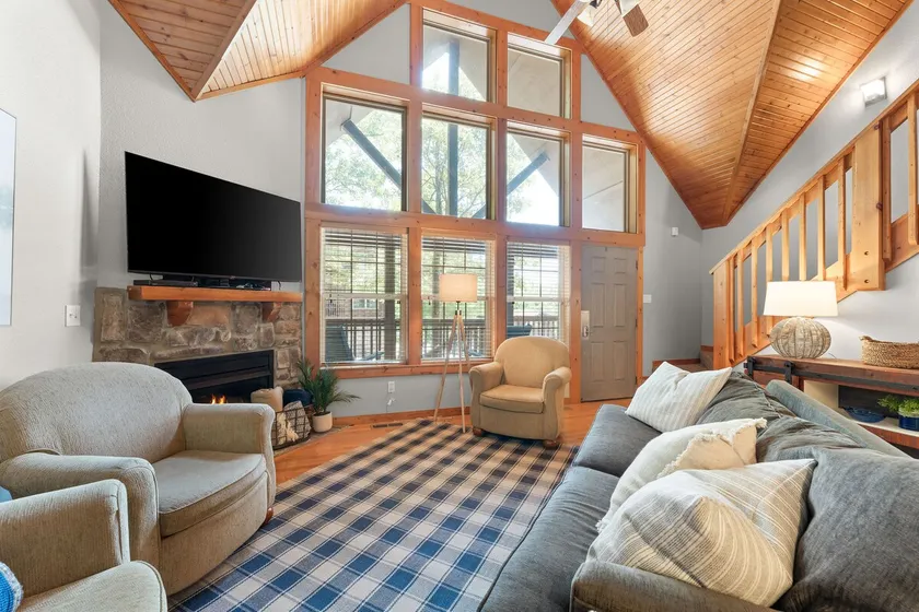 Cabin w/4 Primary Suites! Near Silver Dollar City! - Image 1