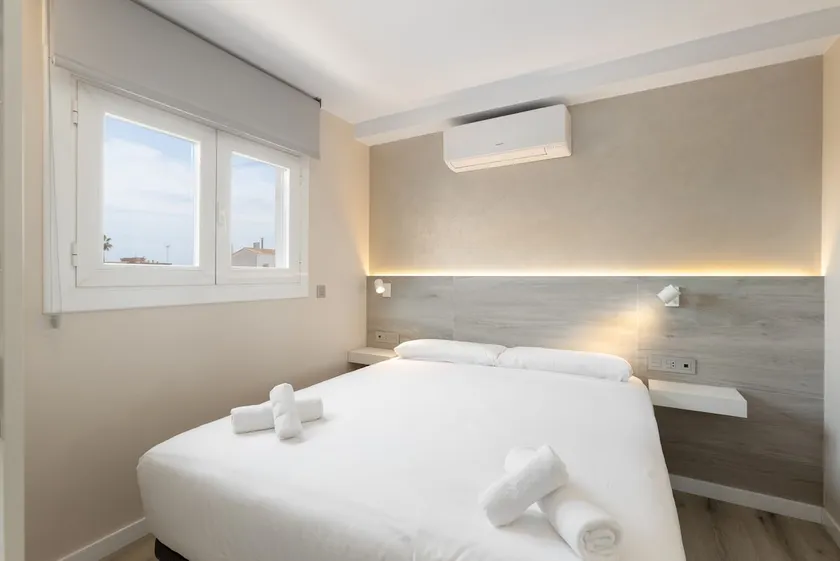 Apt 8 - Migjorn - Image 1